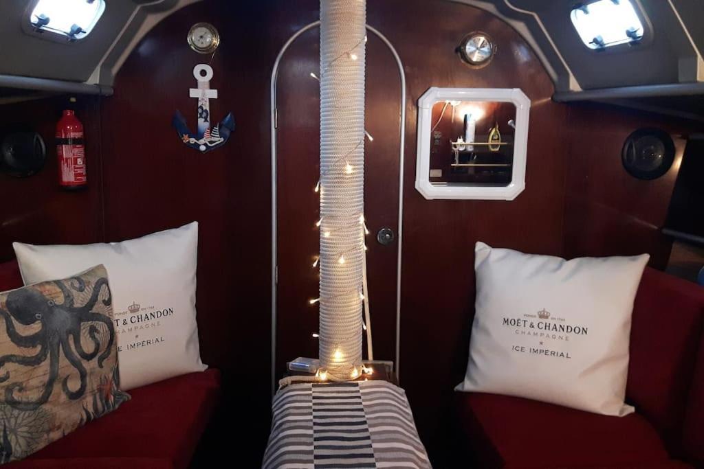 Amazing Flat In Classic Sailing Boat In * Barcelone