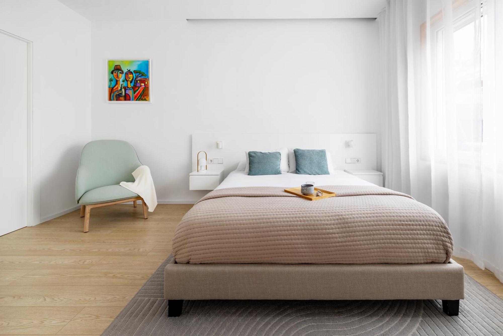 Penthouse With Large Terrace In Gracia