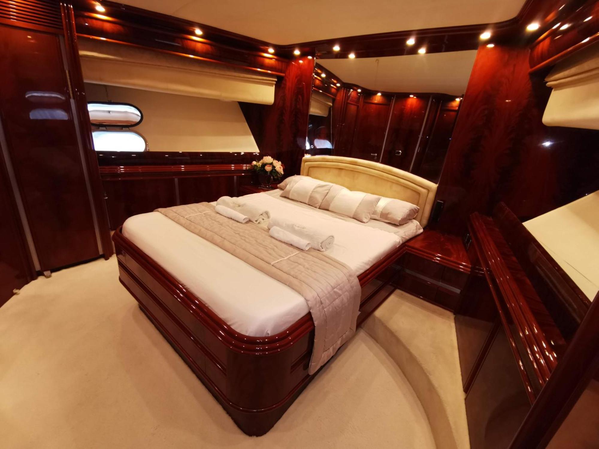 Luxury Yacht Bateau-hôtel *