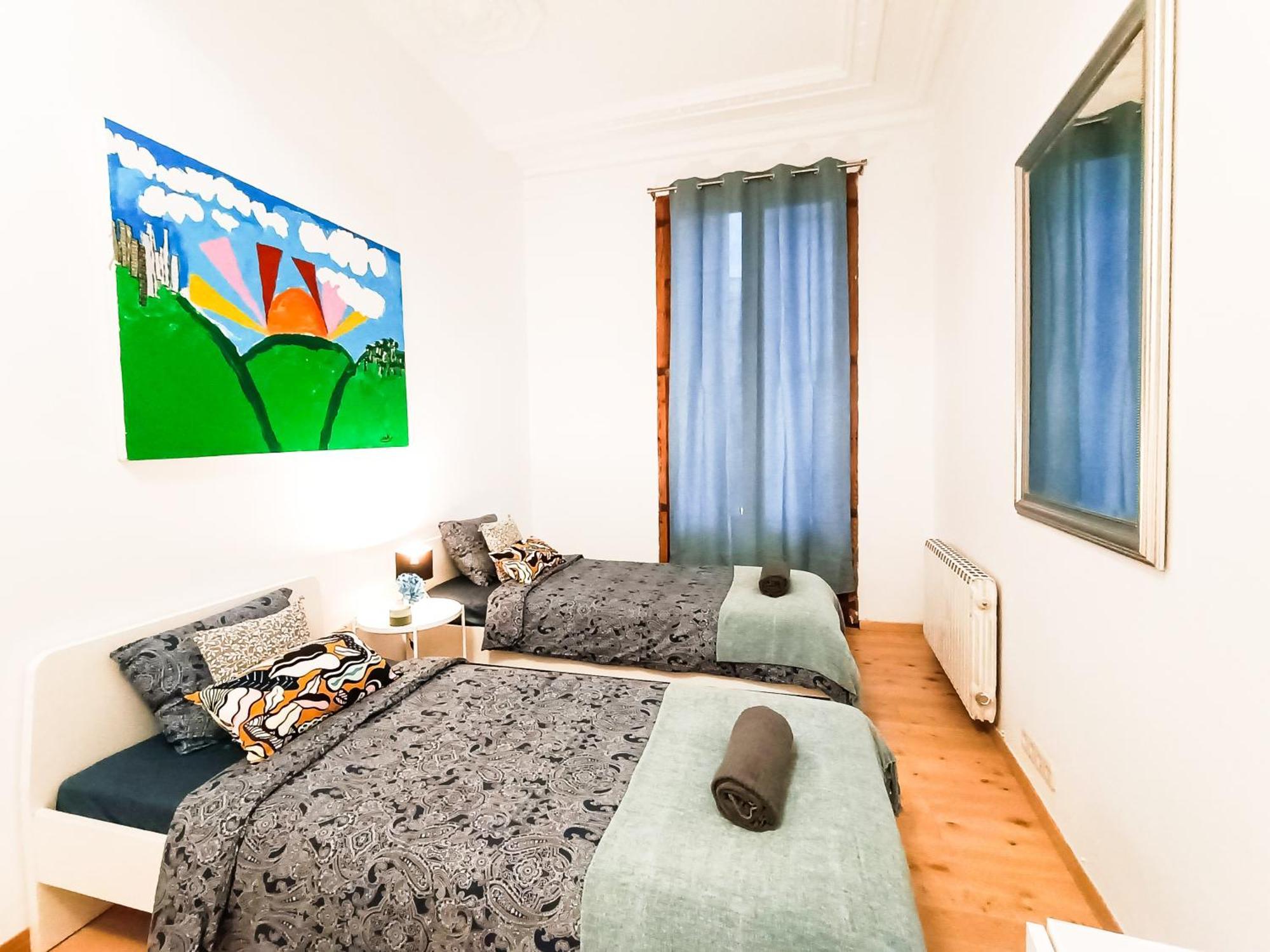Oasis - Born Hostel