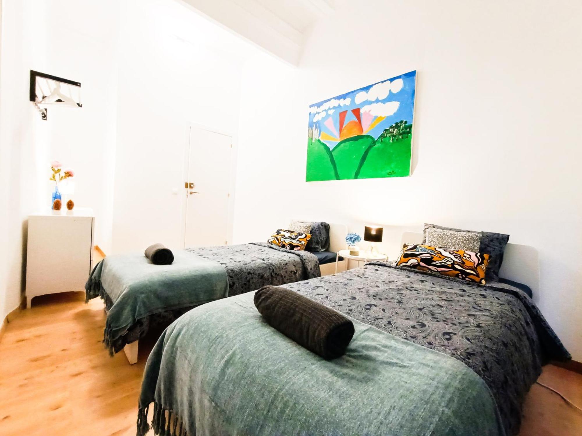 Oasis - Born Hostel
