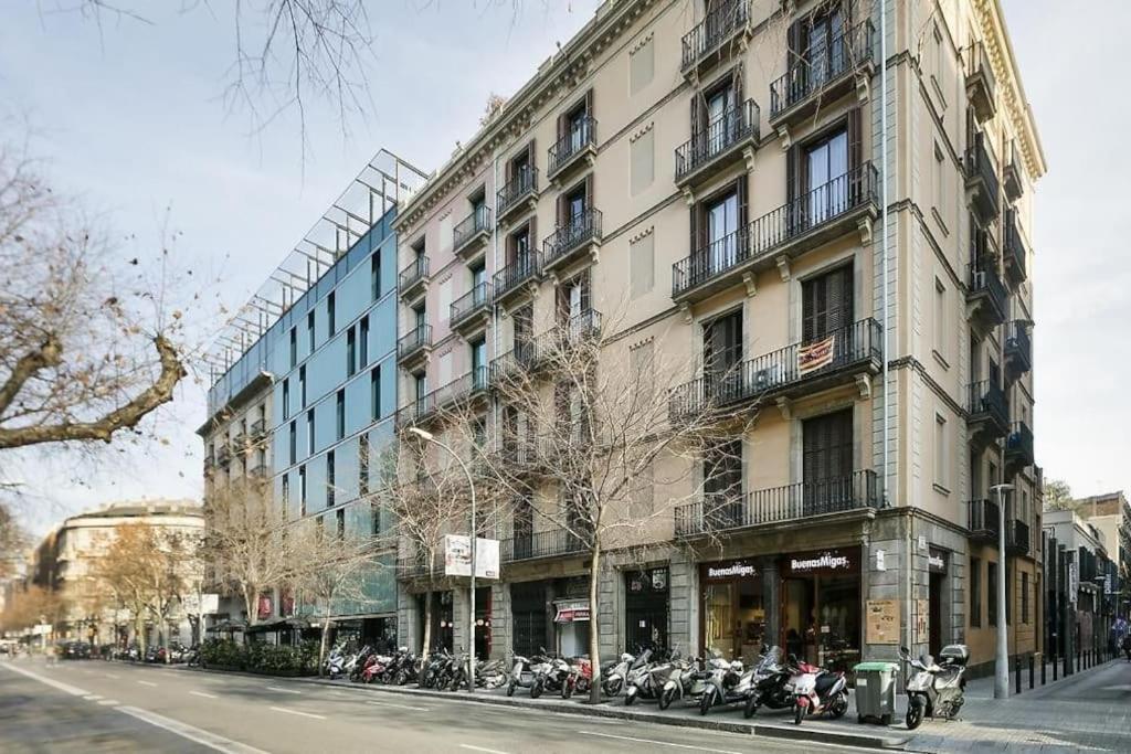 Modern Penthouse With Views Near Paseo De Gracia By Myrentalhost Appartement *
