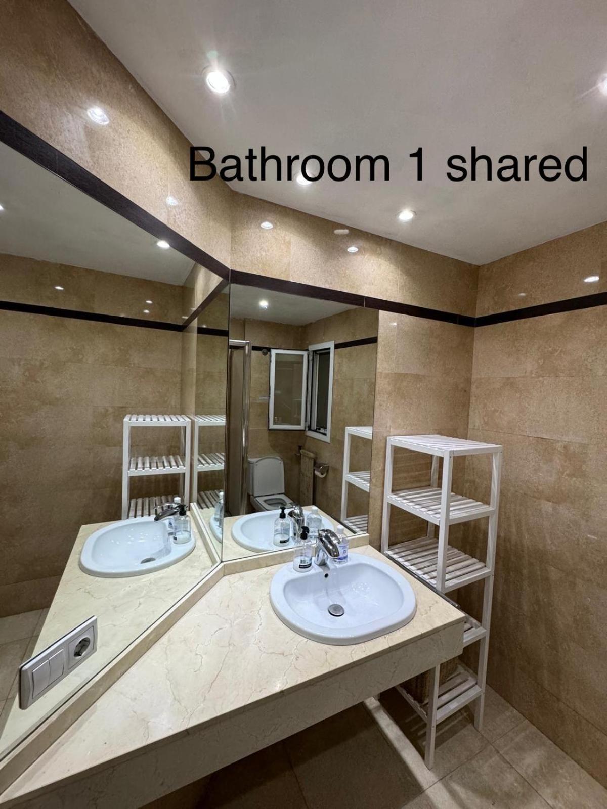 Appartement In A Charming In The Central Area