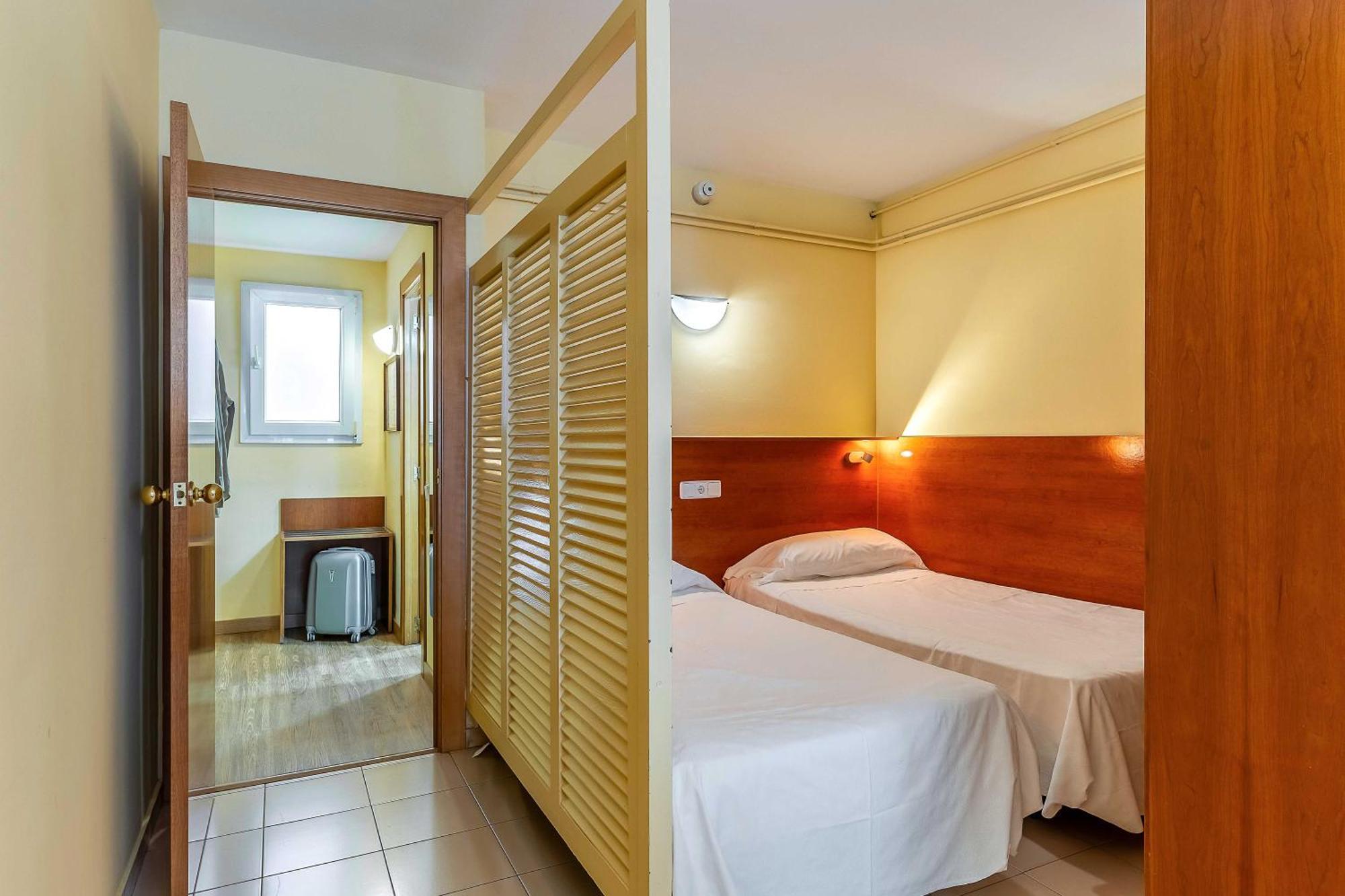 Bertran Aparthotel