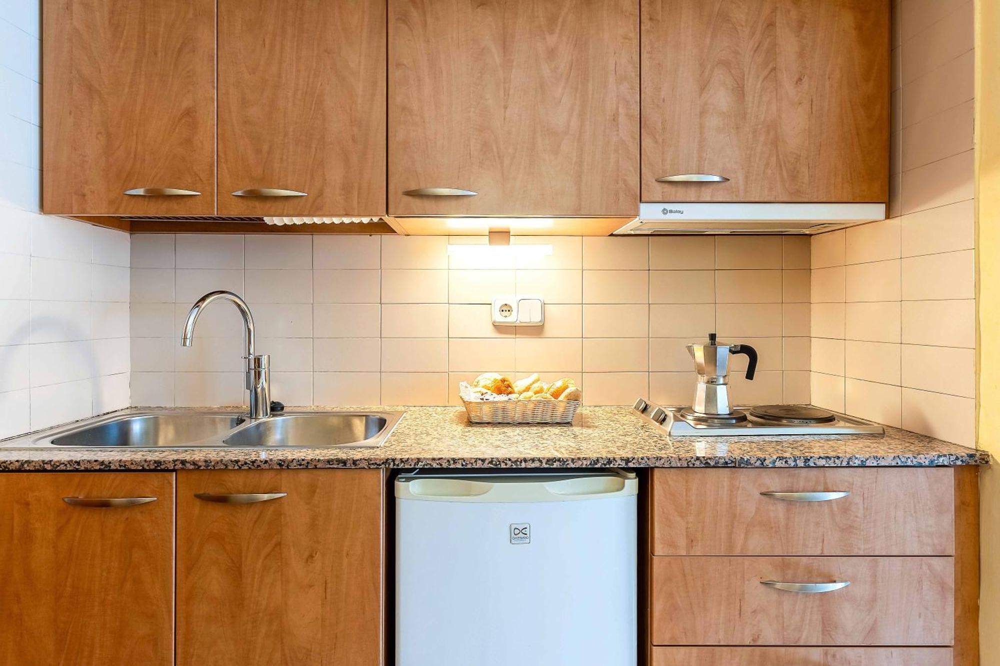 Bertran Aparthotel 3*