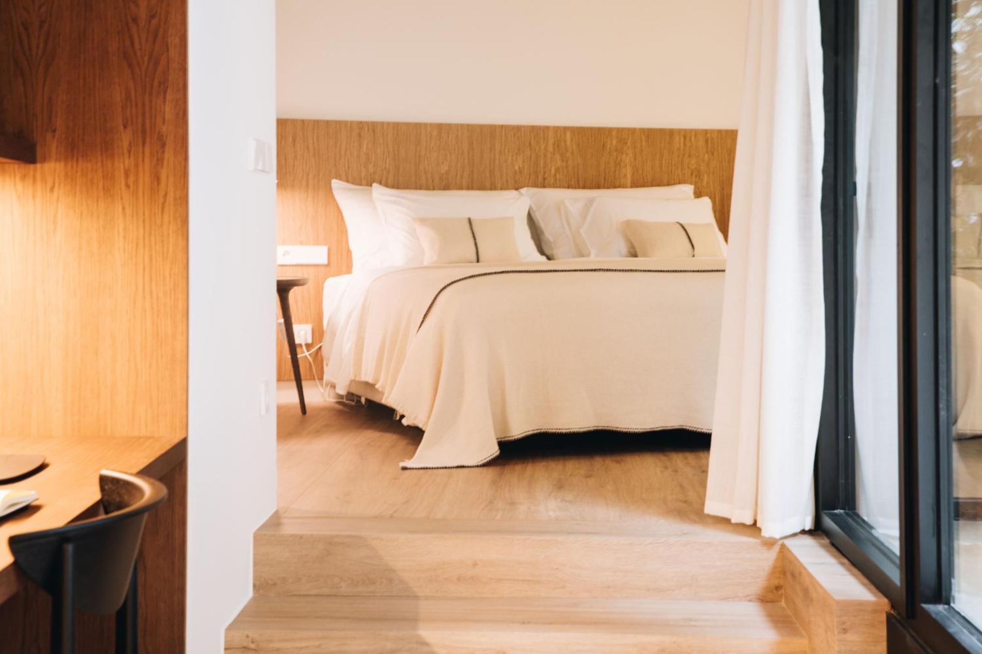 The Patio - 3 Bedroom Duplex With Private Terrace And Pool * Barcelone