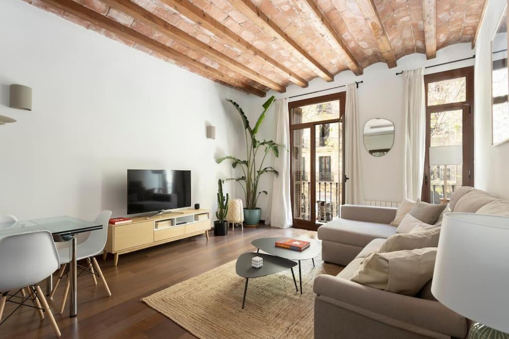 New Charming & Cozy Gem Central Location Appartement *