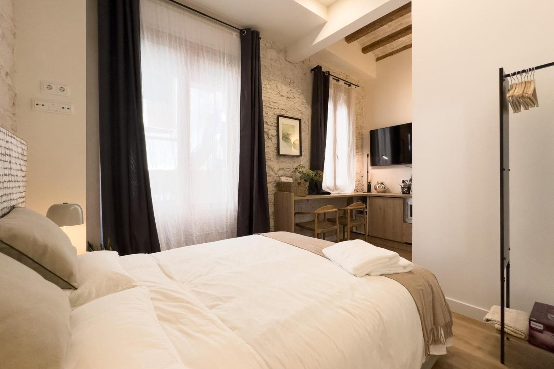 Oasis & Old Town Center Barcelone