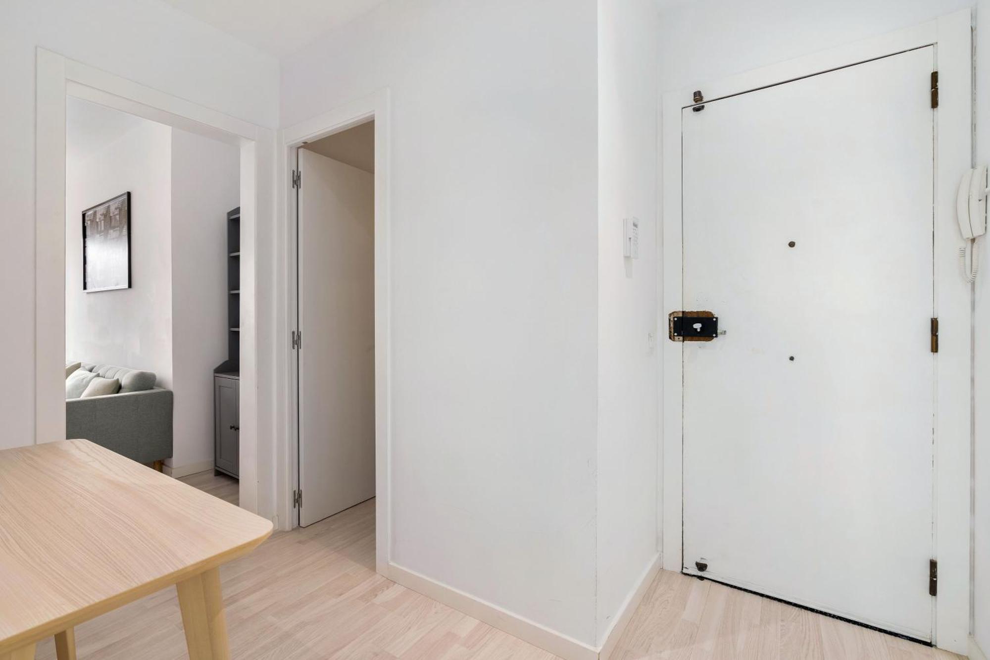Joan Blanques Apartment *