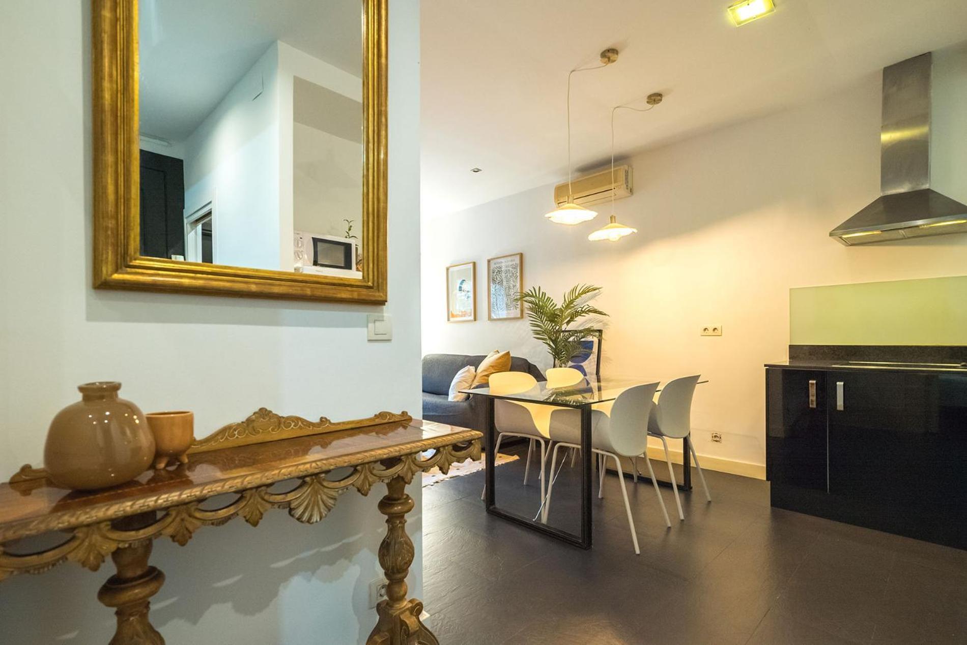 Dana - Enjoy Rocafort Appartement Barcelone