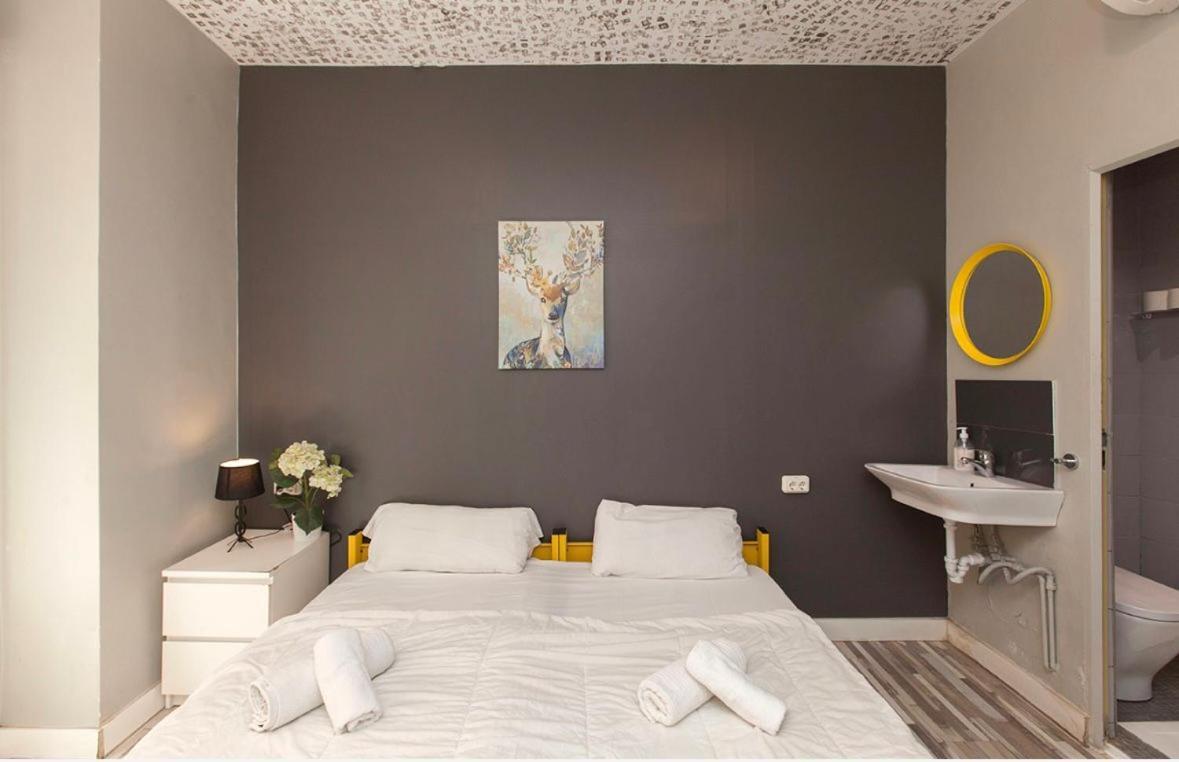 Hostel Heylola! *