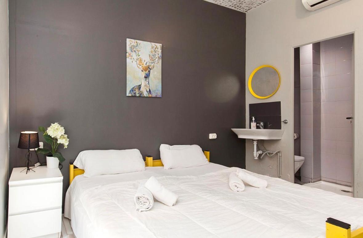 Heylola! Hostel Barcelona