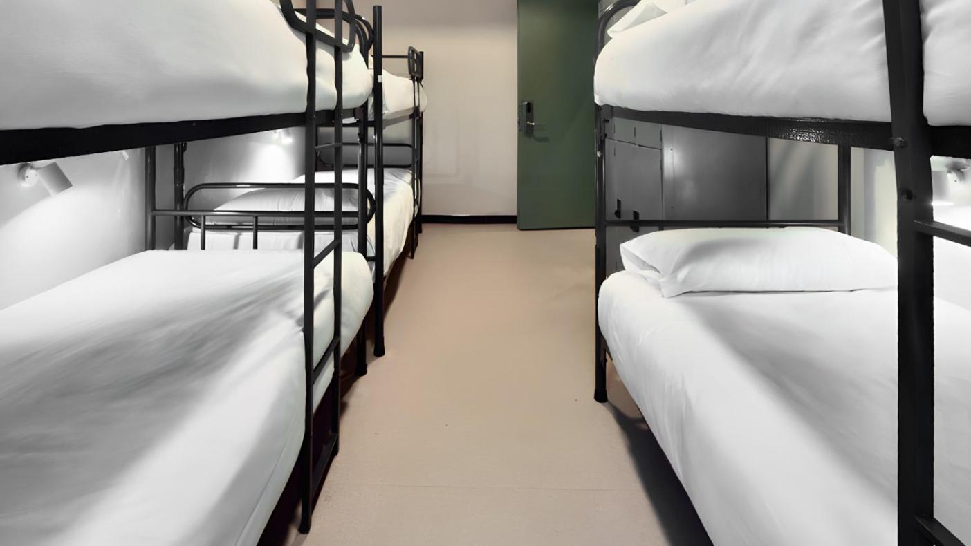 Ideal Youth Hostel *