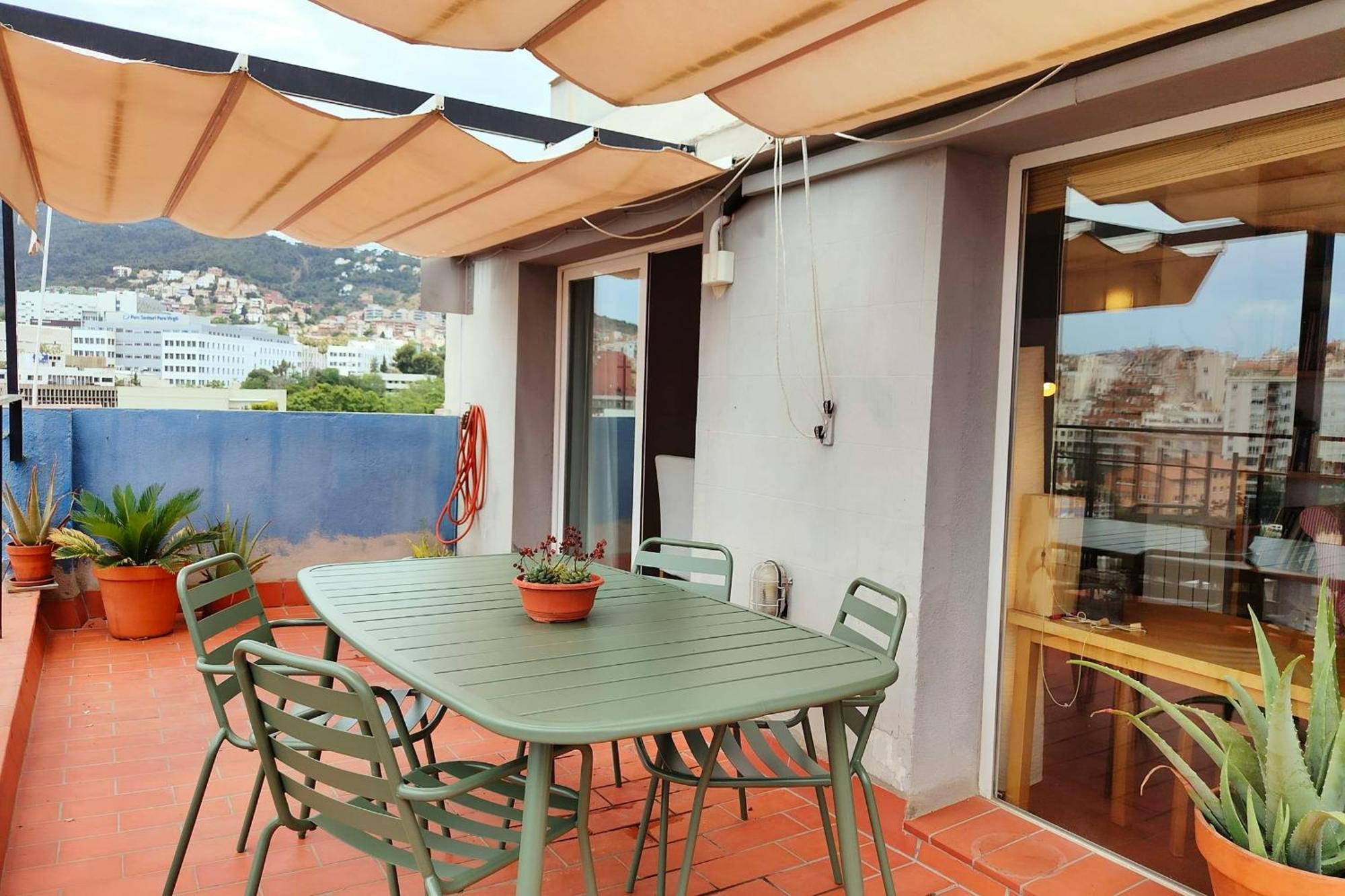 Amazing Views & Terrace! Gracia - Parc Gueell Barcelone