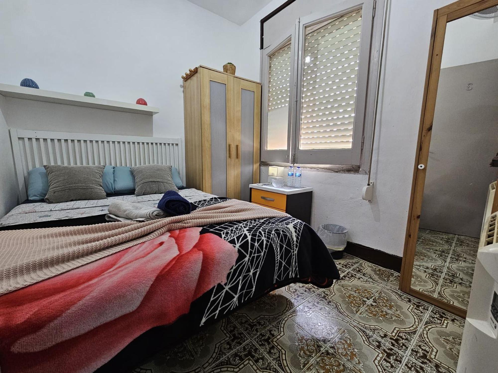 Poble Sec Nino House *