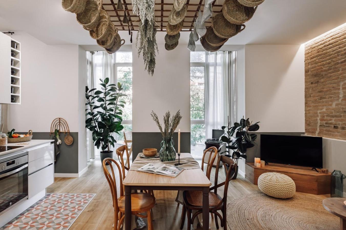 Aroche - 2 Bedrooms In Sant Antoni Appartement *