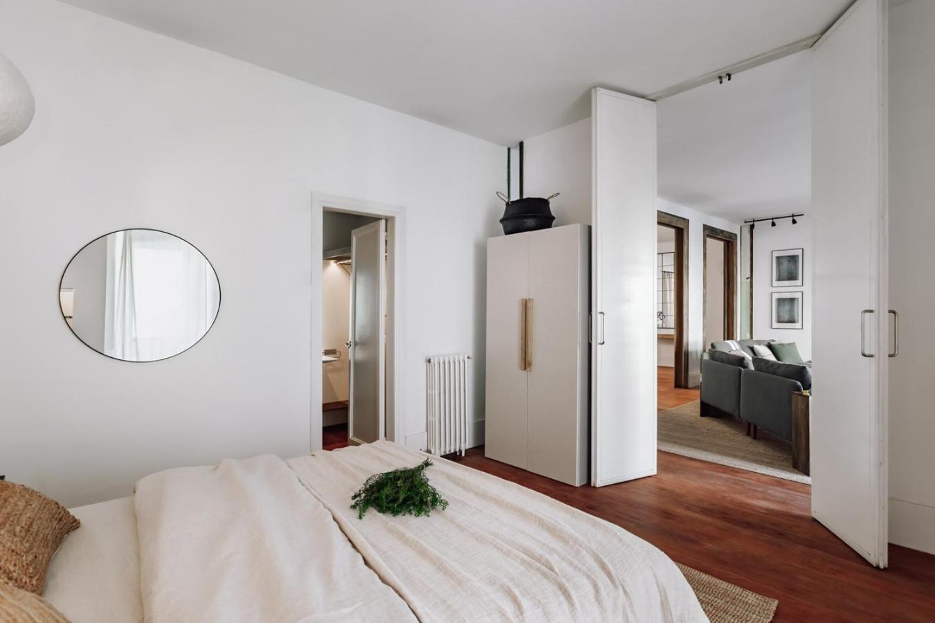 Apartment Zuheros - 2 Bedrooms In Eixample Dreta