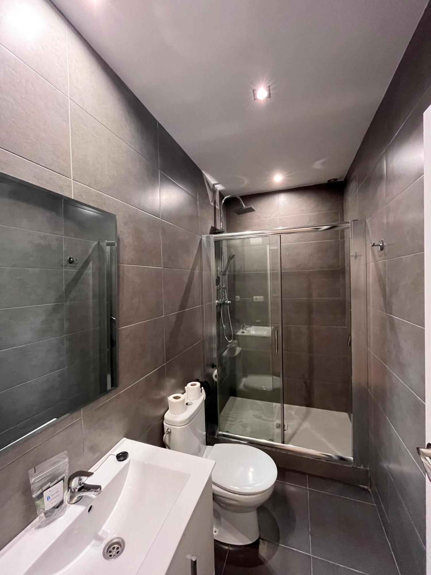 Mab1 - A Pie De Calle Con Terraza Privada *