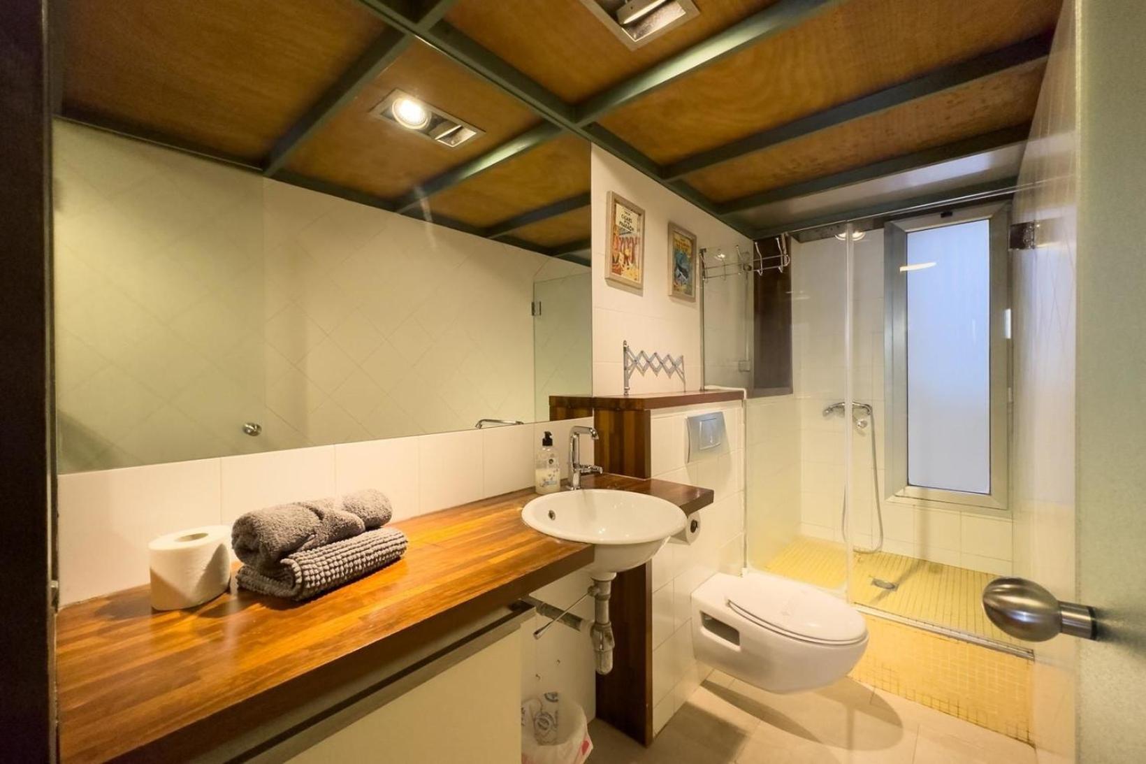 Fuer 5 Personen Ca 70 Qm In Barcelona-gracia, Costa Brava Costa Del Maresme * Barcelone