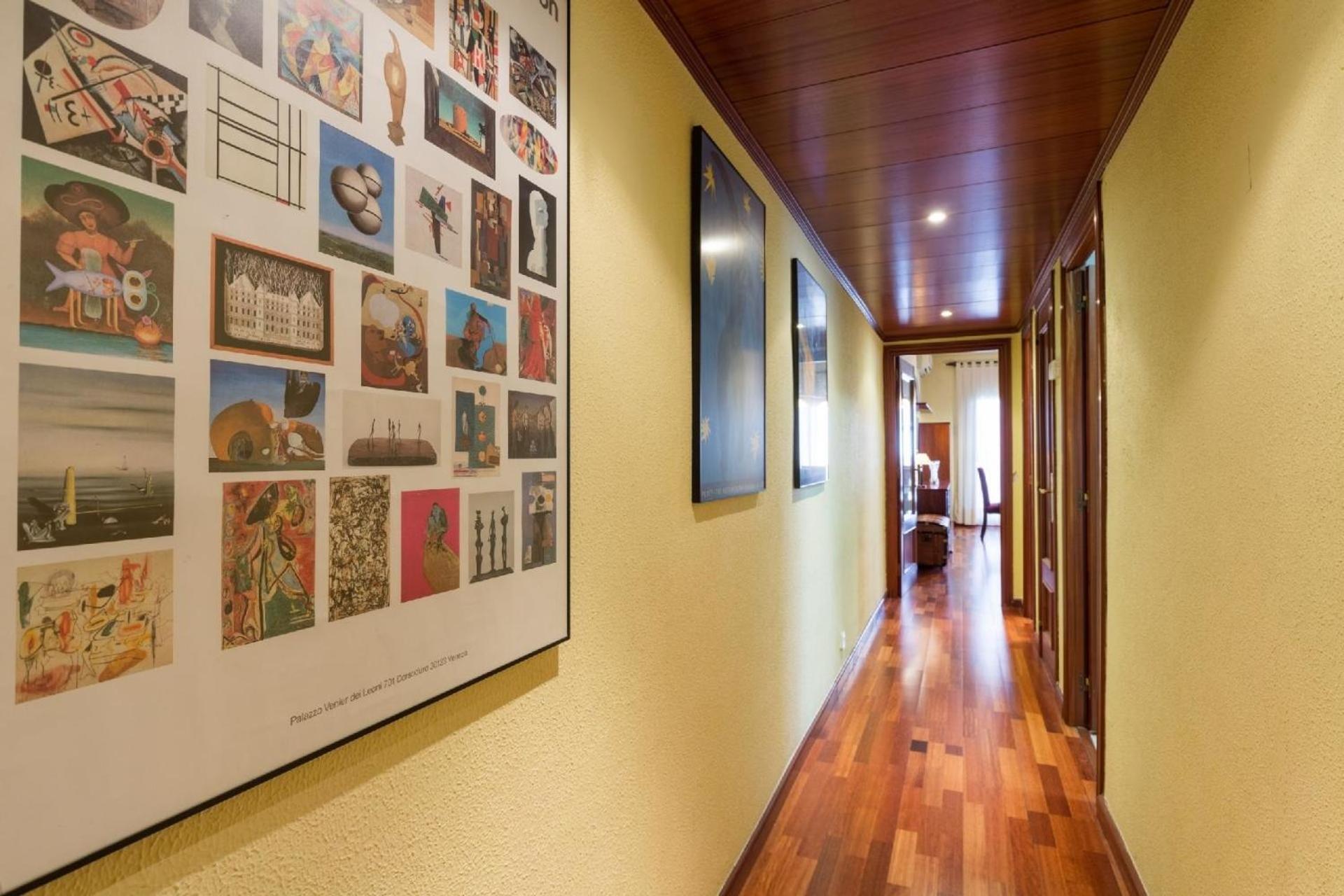 Appartement Fuer 5 Personen Ca 75 Qm In Barcelona-sants-montjuic, Costa Brava Costa Del Maresme