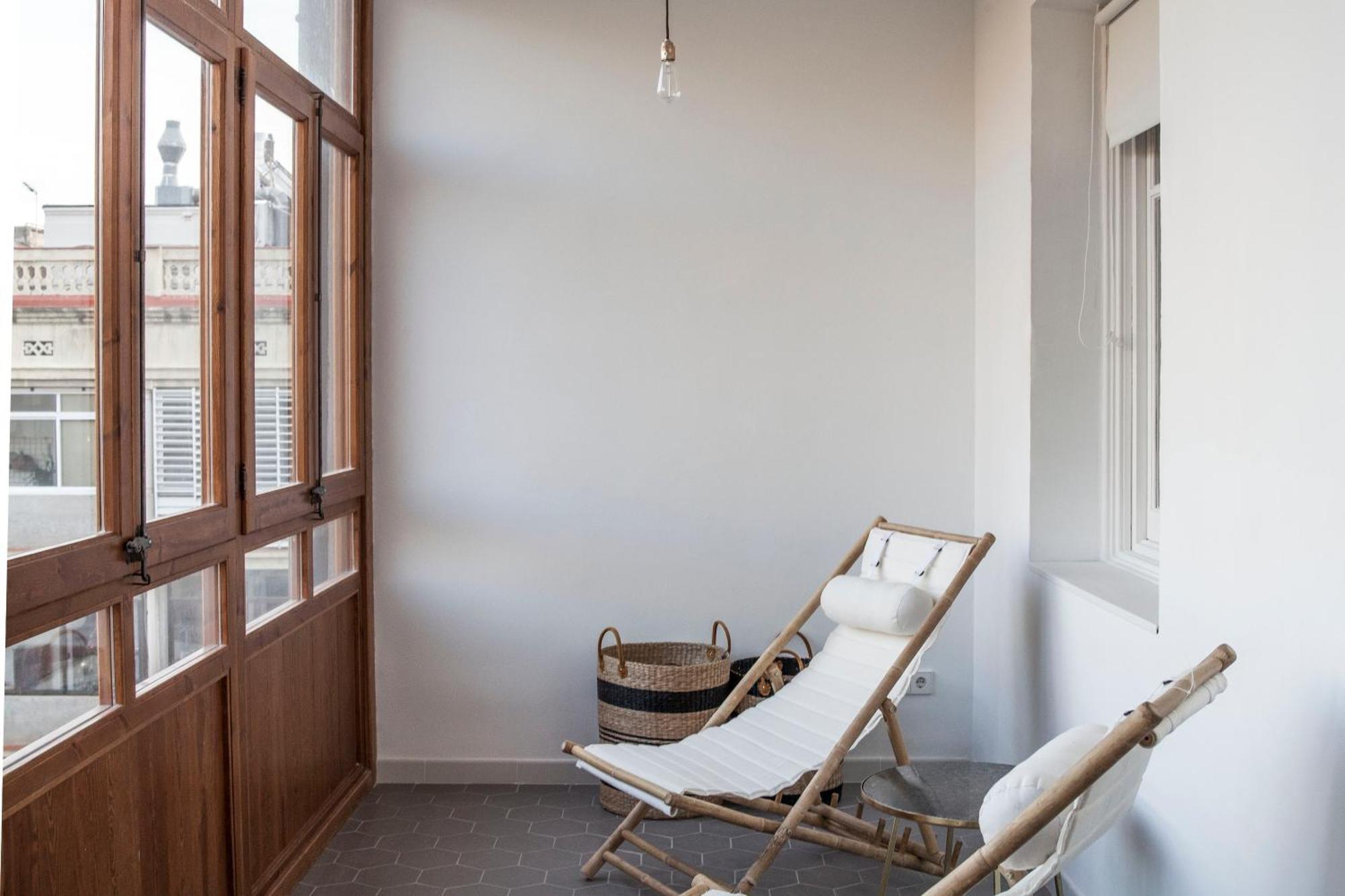 Eg42b - Modernista En El Centro De Appartement