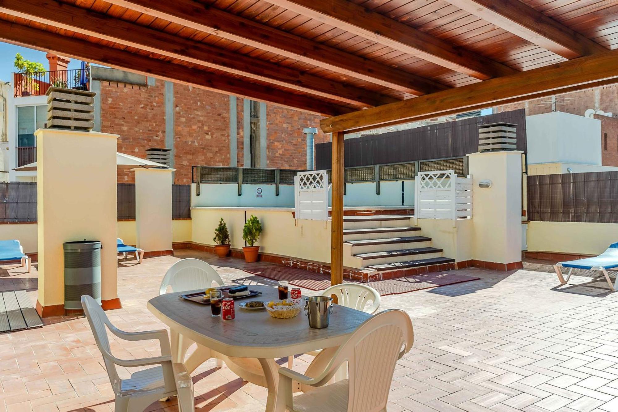 Bertran Aparthotel 3*
