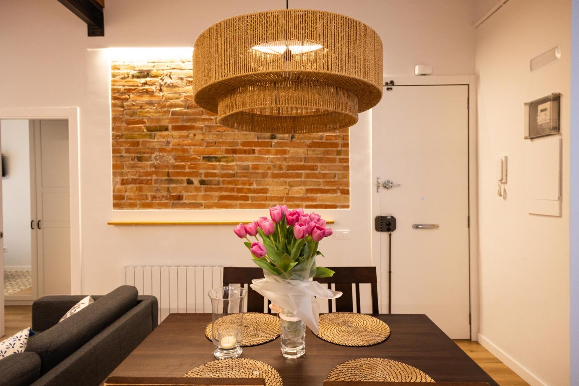 Poble Sec Charming Apartment Apartment *
