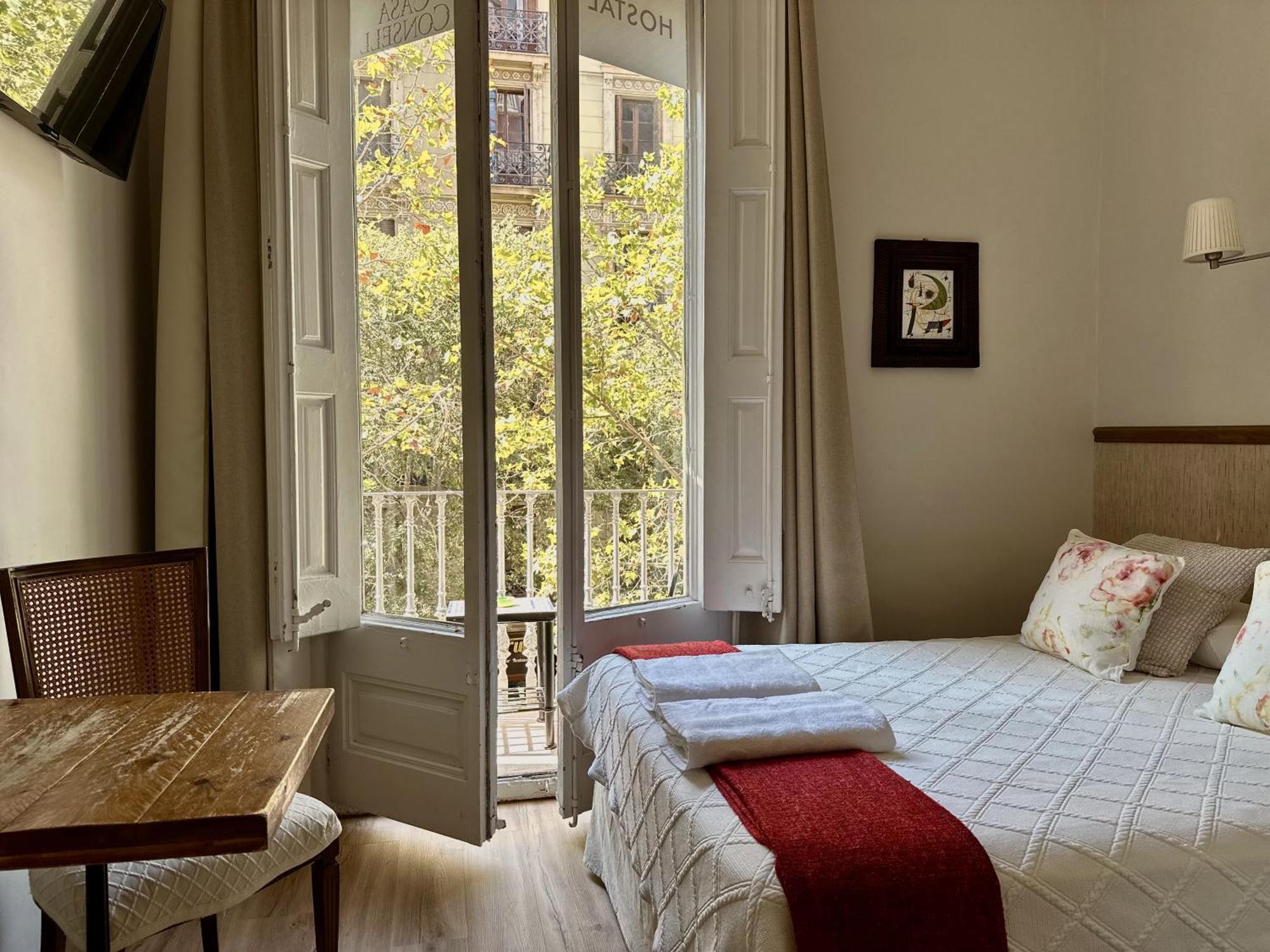 Casa Consell Gran Via, Gasthof 2*