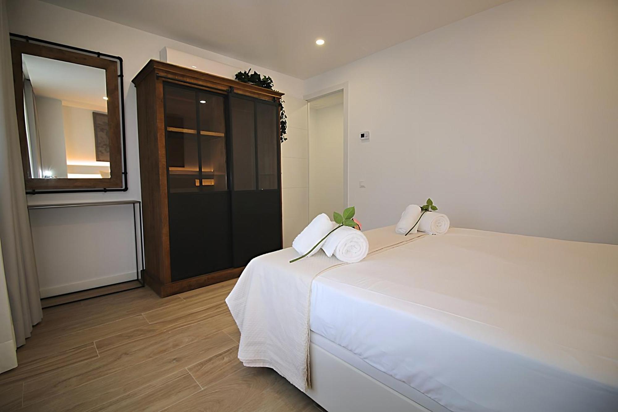 Penthouse With Jacuzzi On The Terrace Barcelona