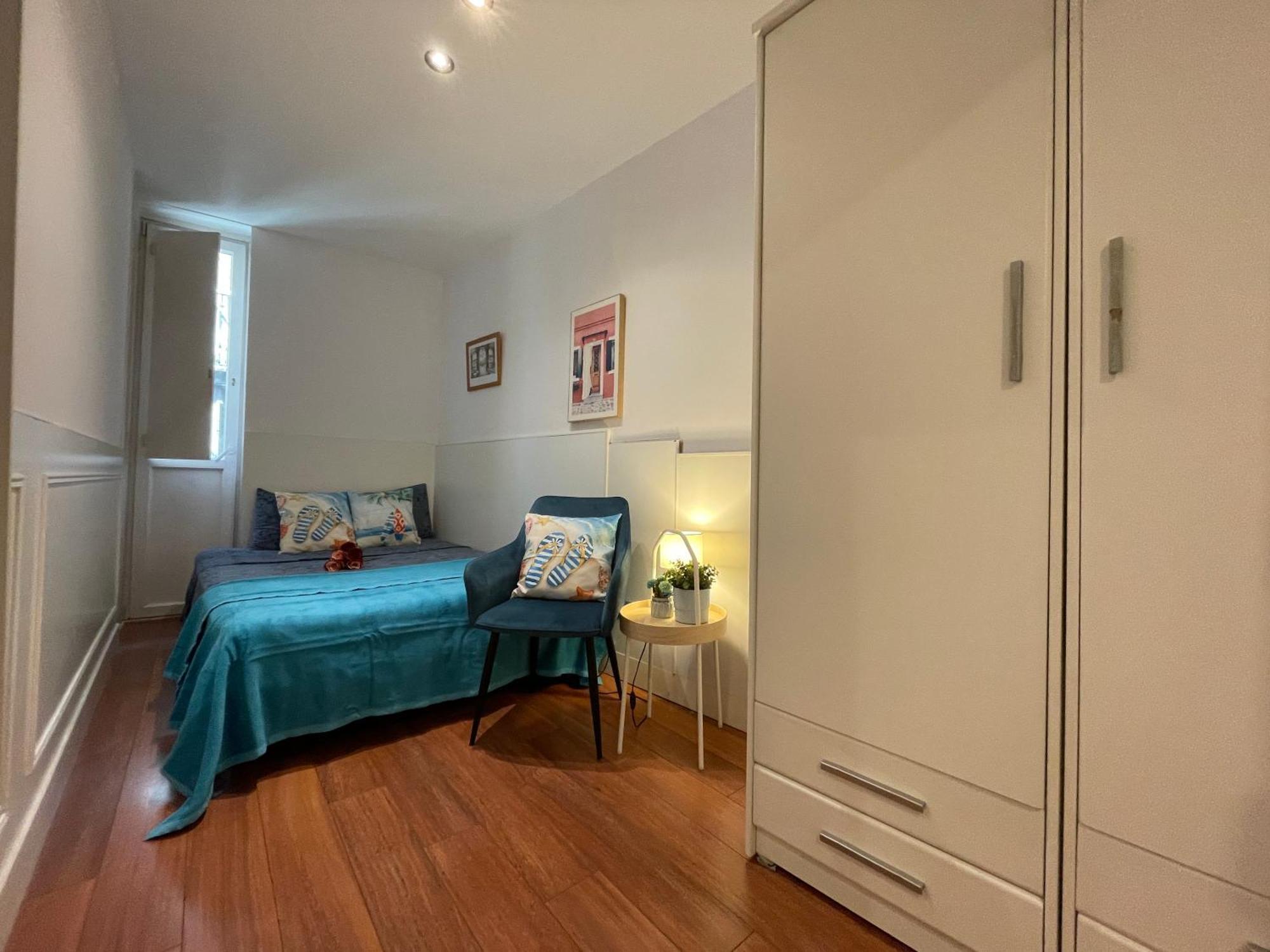 Moll De La Fusta Hostel Barcelona