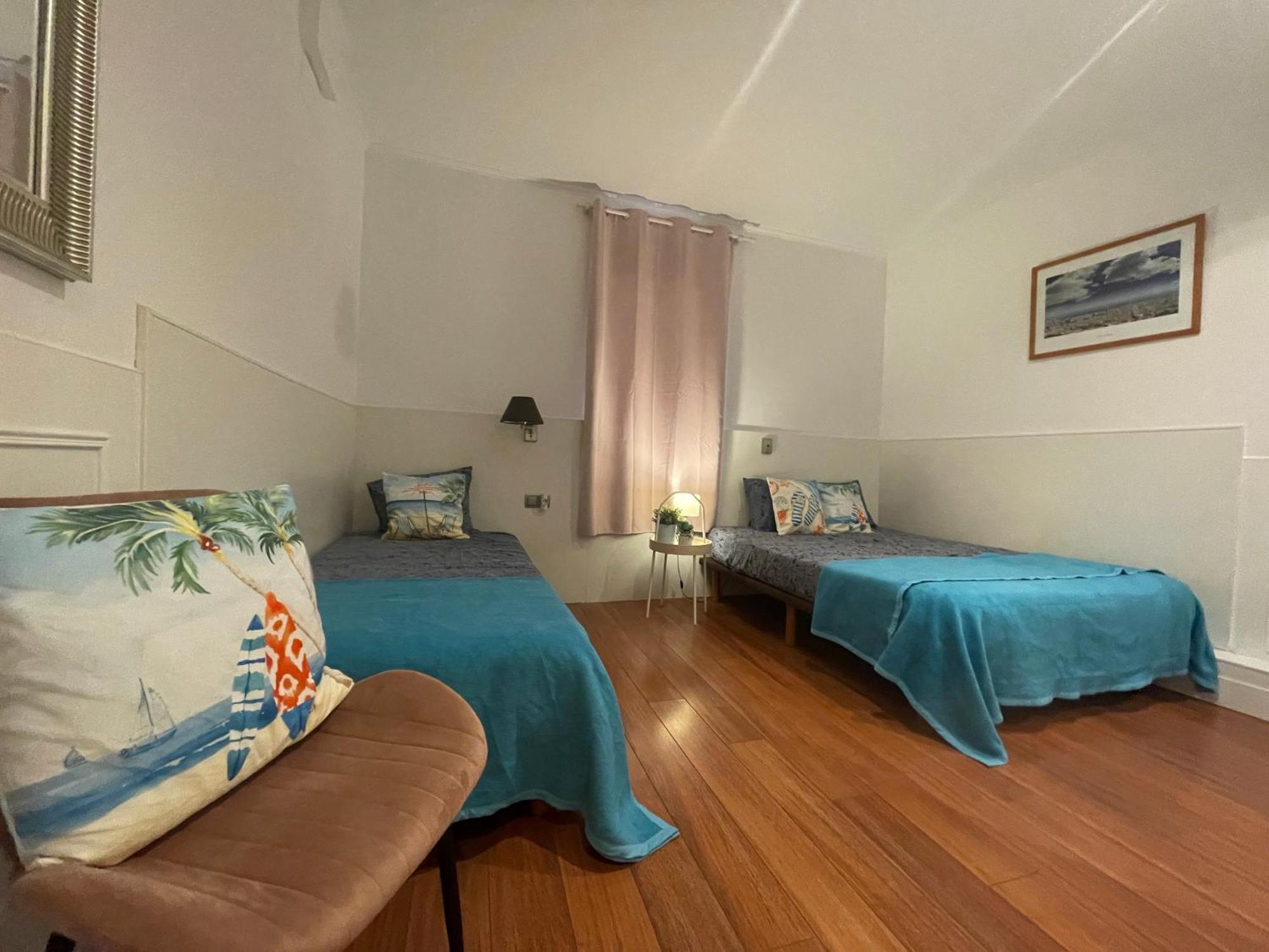 Hostel Moll De La Fusta *
