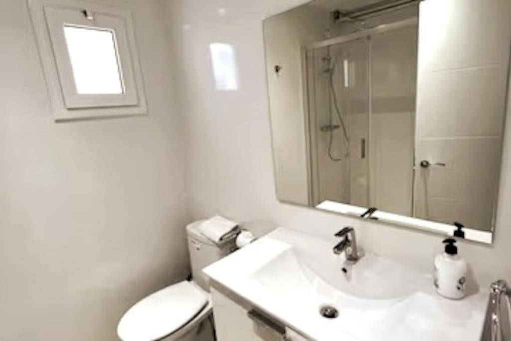 Bcn Central-atico Sants Apartment *