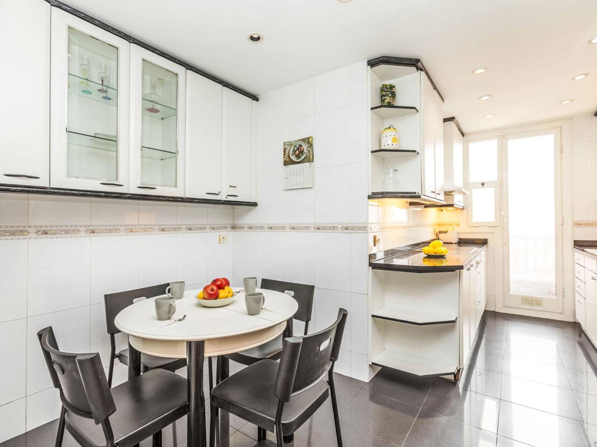 Sants-les Corts Galileu By Interhome Barcelona