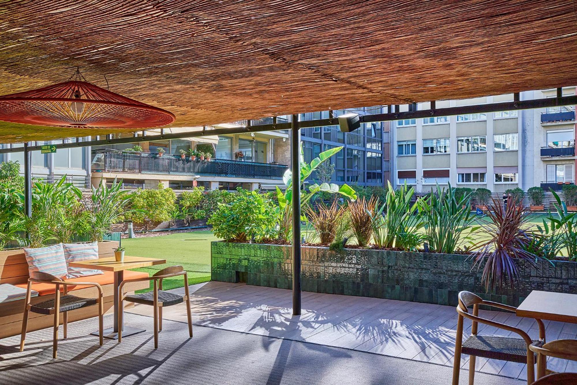 Hotel The Moods Oasis 3*