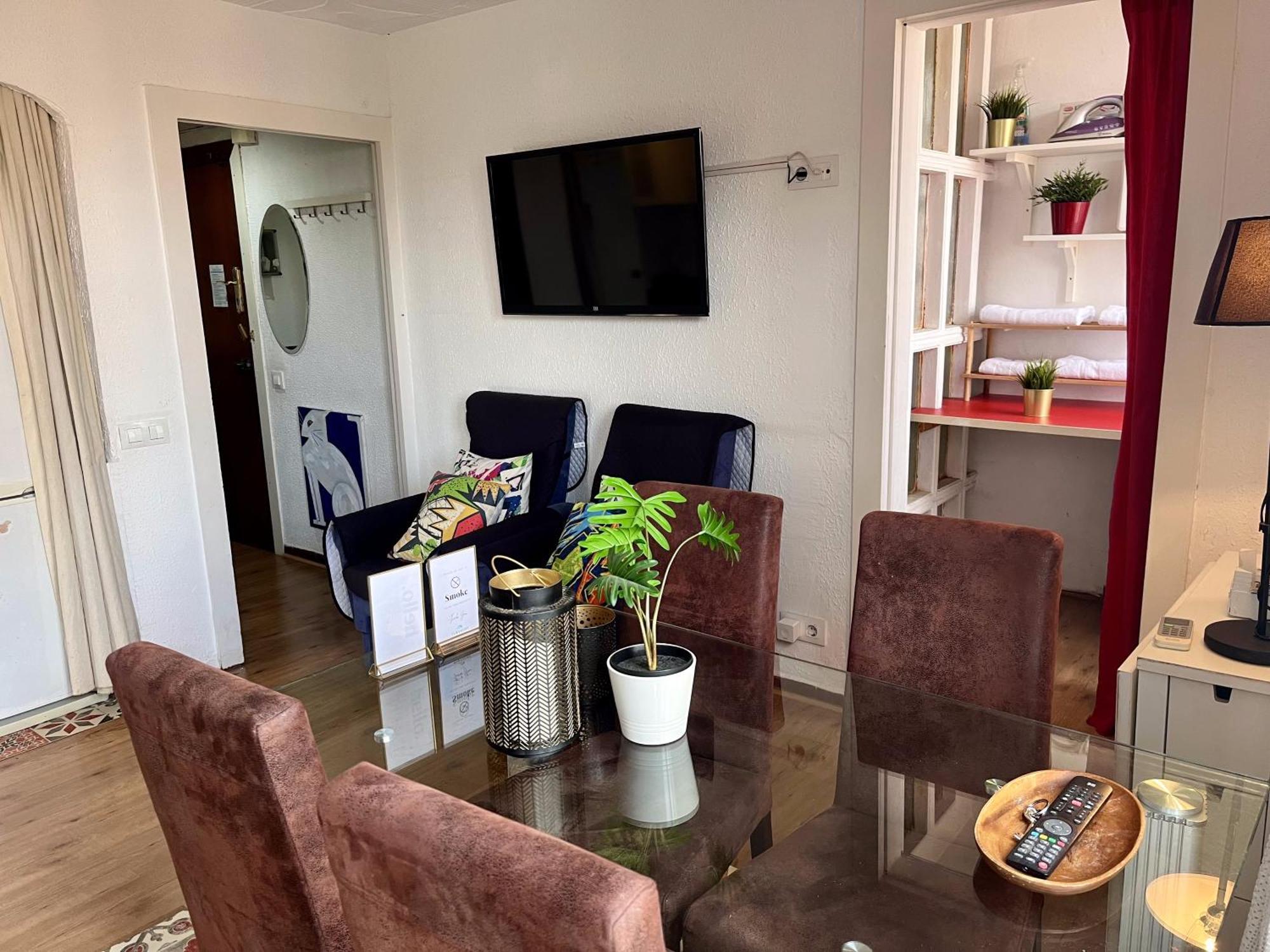 Diagonal Mar 2bd 2bth Self Check In * Barcelona