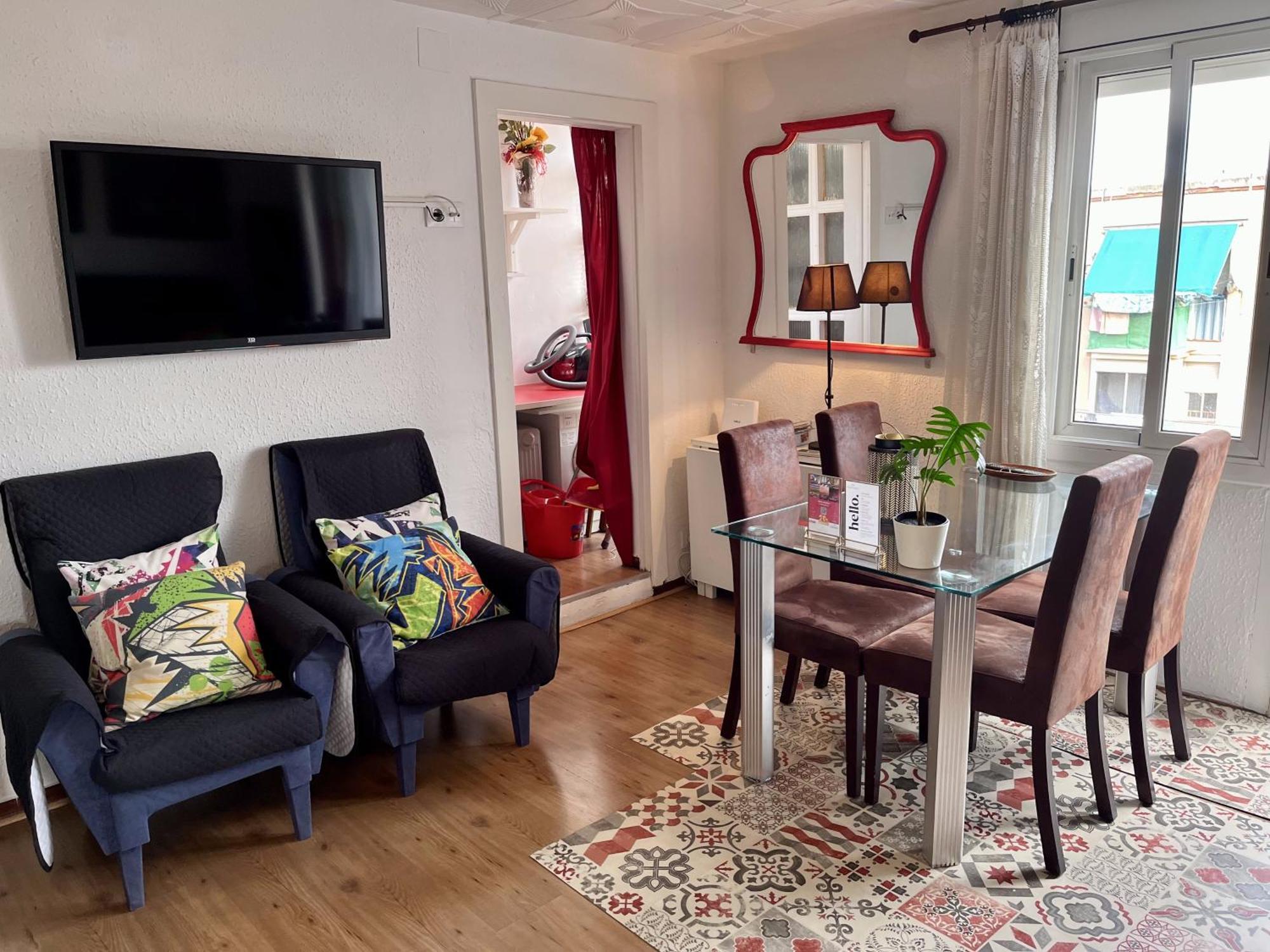 Diagonal Mar 2bd 2bth Self Check In Apartment