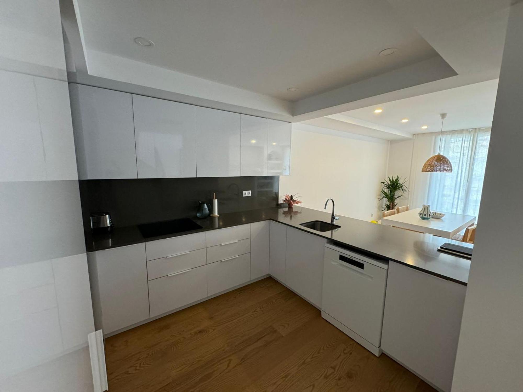 Apartment Eixample Penthouse - Bright 2br Duplex With Terraces *