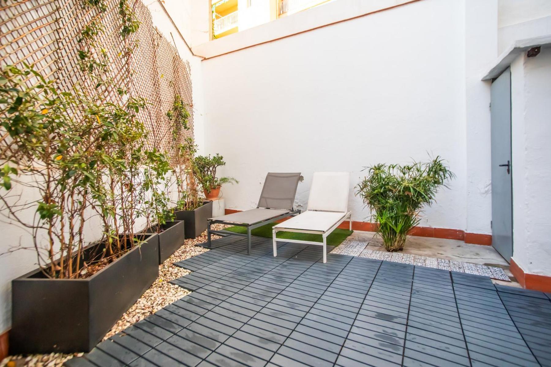 B3mal1081- New 2br Flat With Private Terrace *