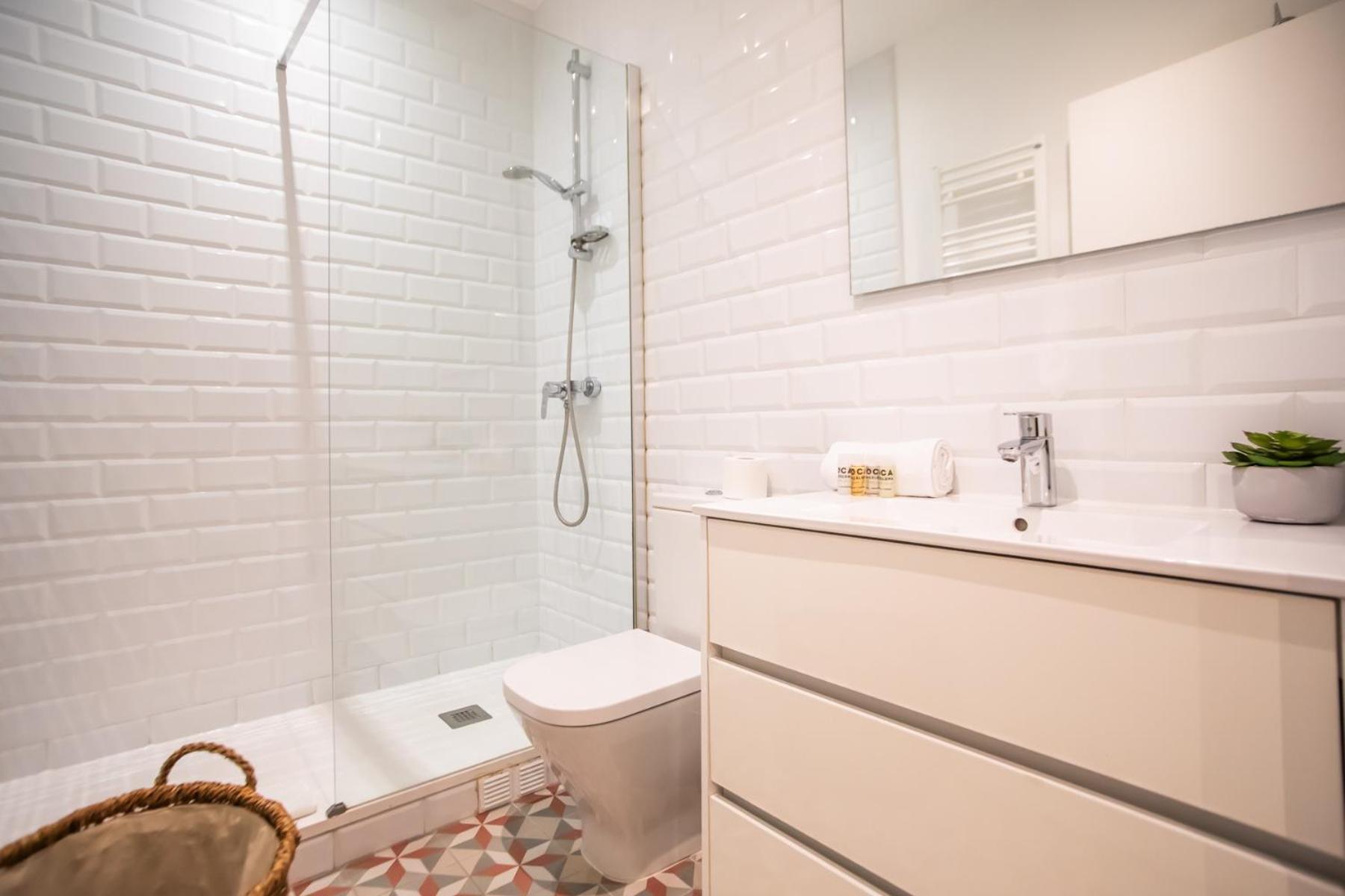 B3mal1081- New 2br Flat With Private Terrace Apartamento *