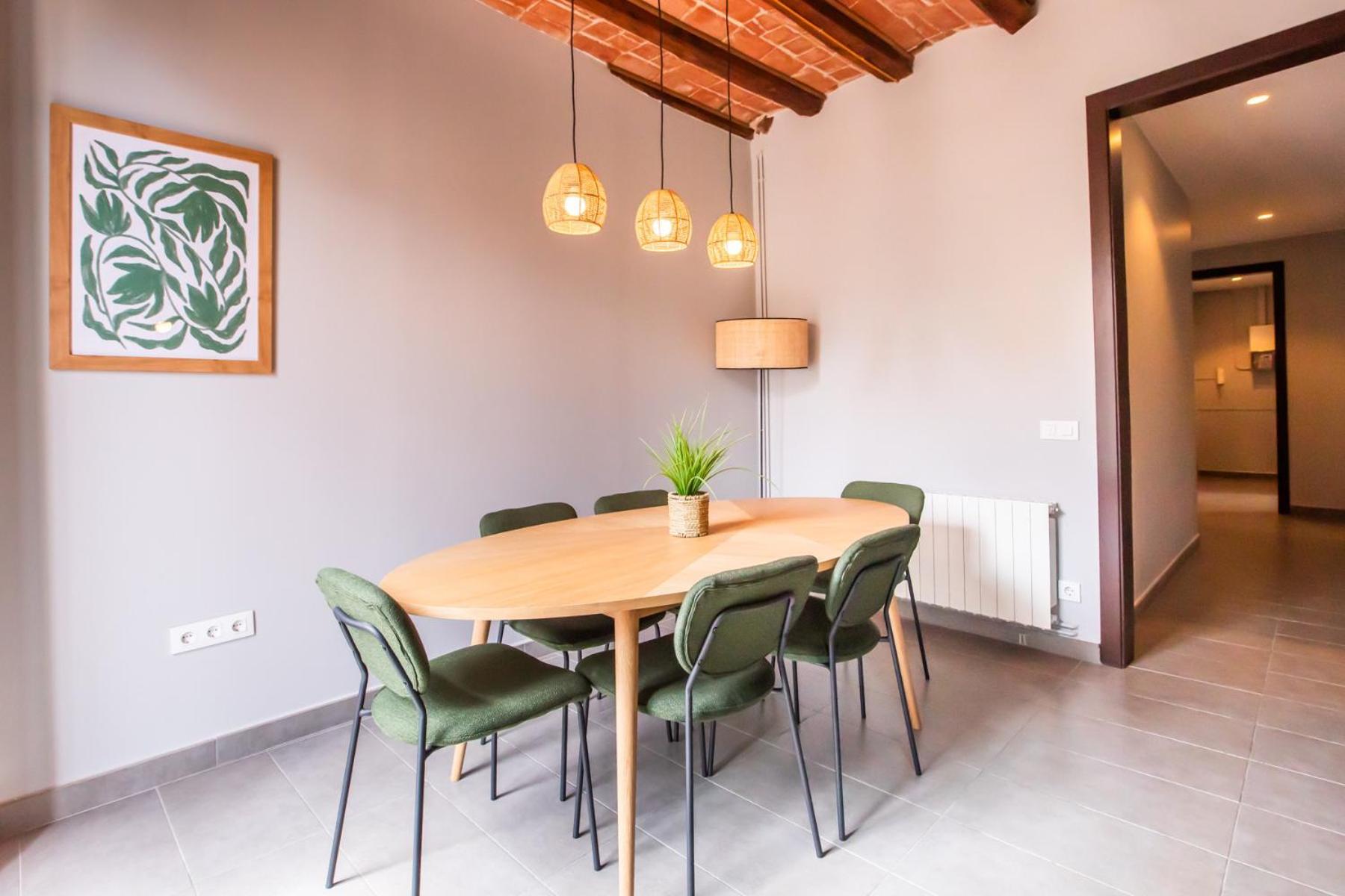 43mal1000-nice&bright 2br Flat Next To Sagrada Familia