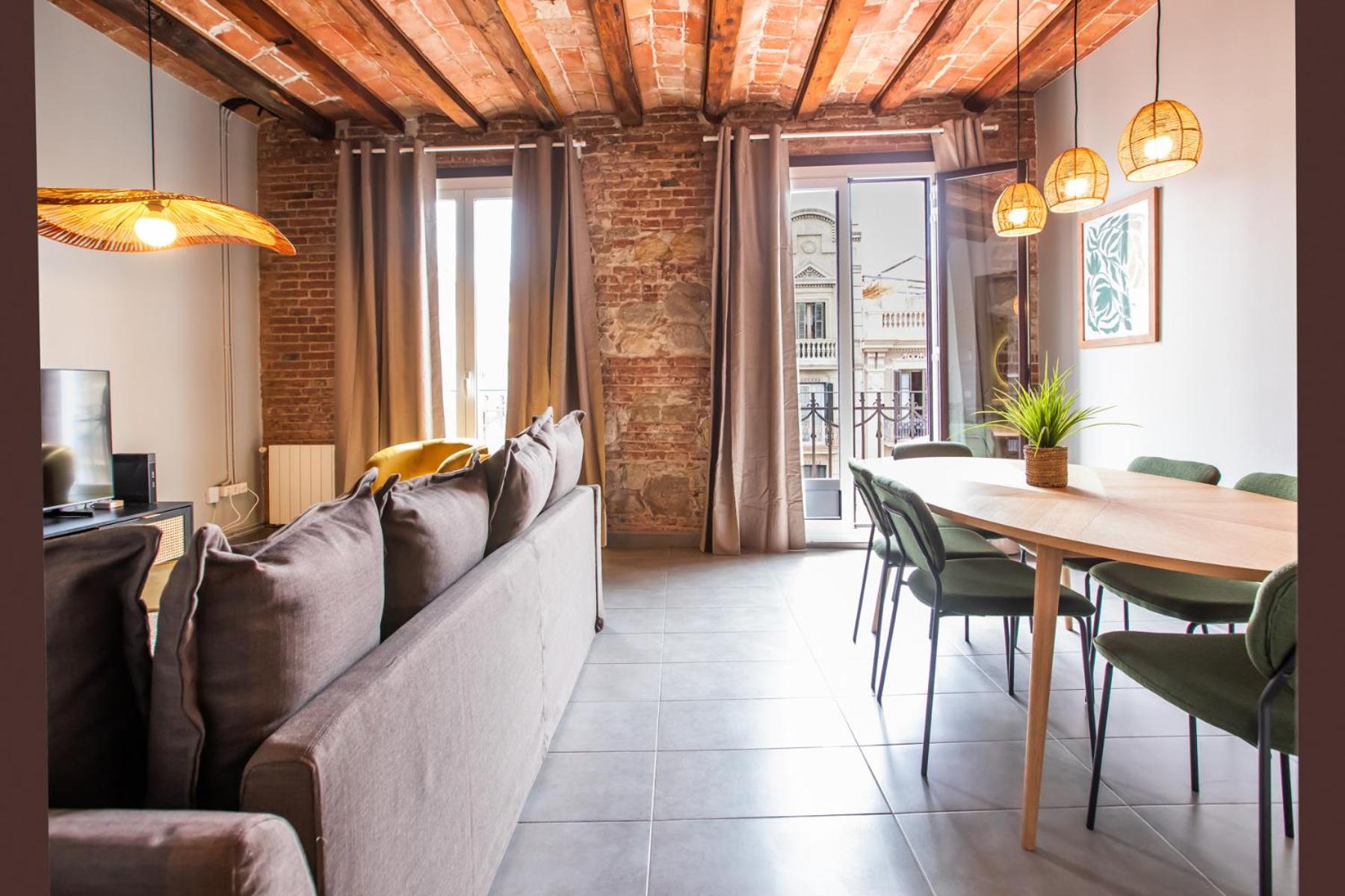 43mal1000-nice&bright 2br Flat Next To Sagrada Familia * Barcelone