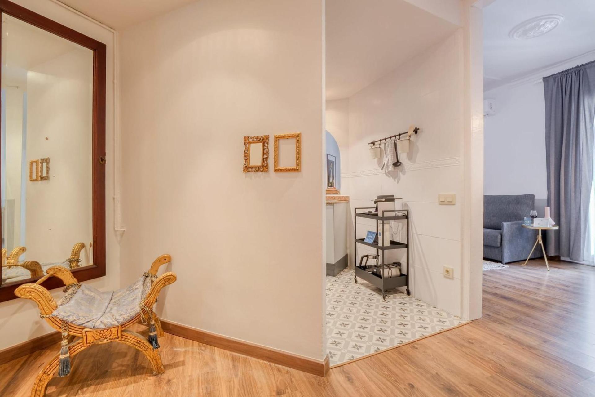 Apartment Comte Urgell
