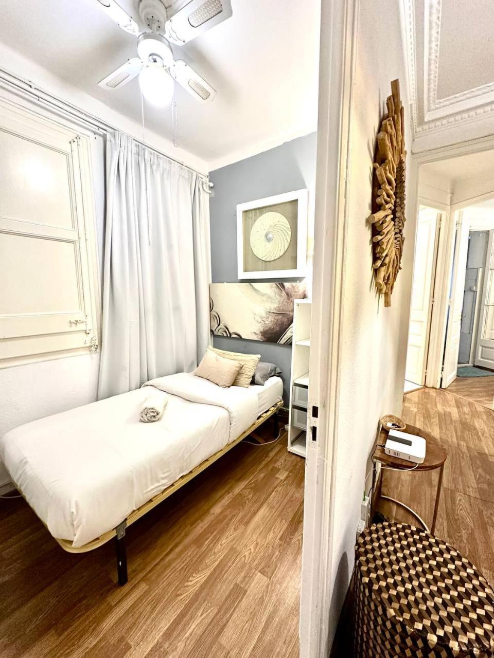 Montjuic Plaça España Apartment, Plaza España Barcelona