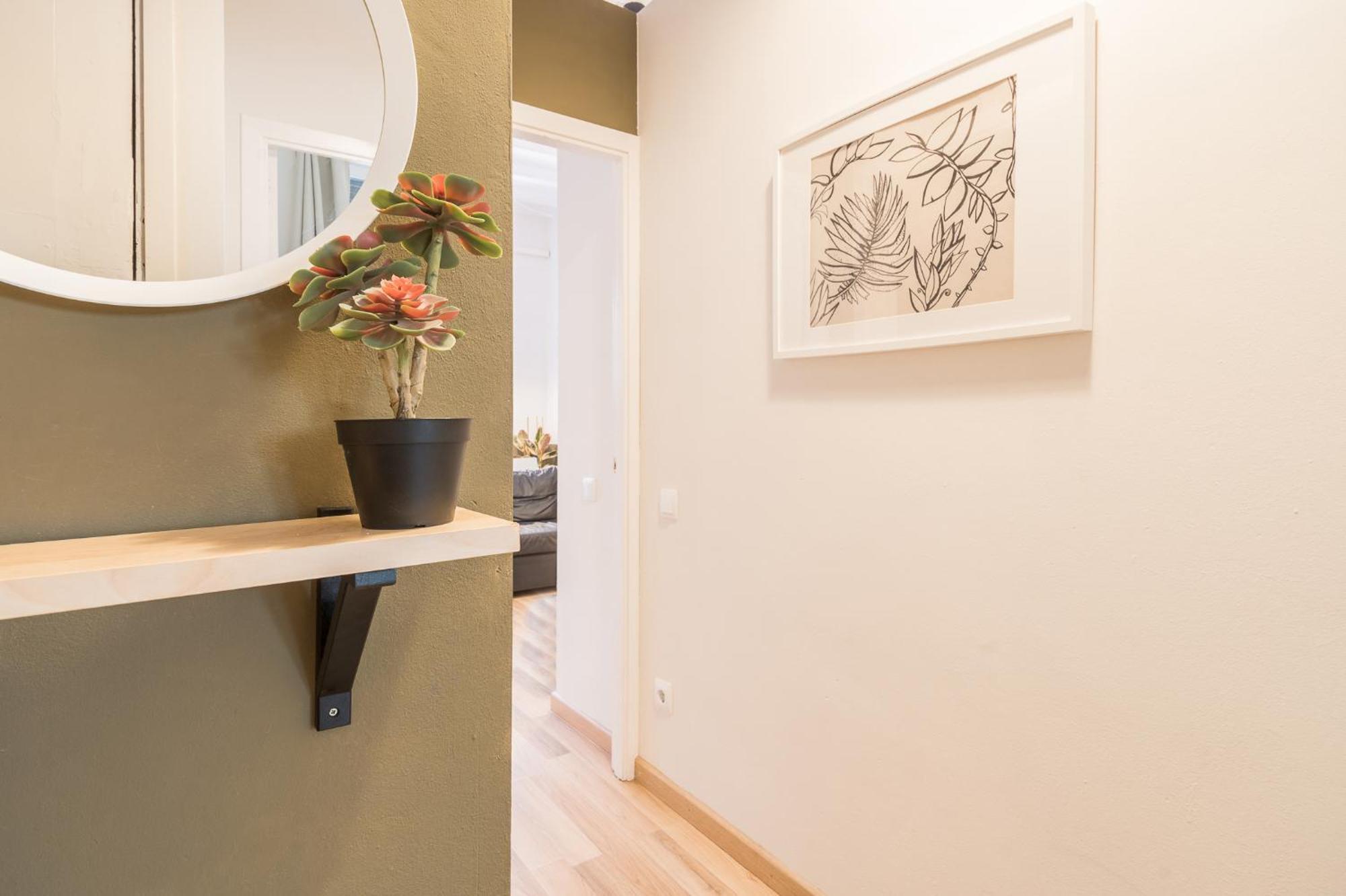 Appartement Oasis With A Sunny Terrace In The Heart Of Gracia