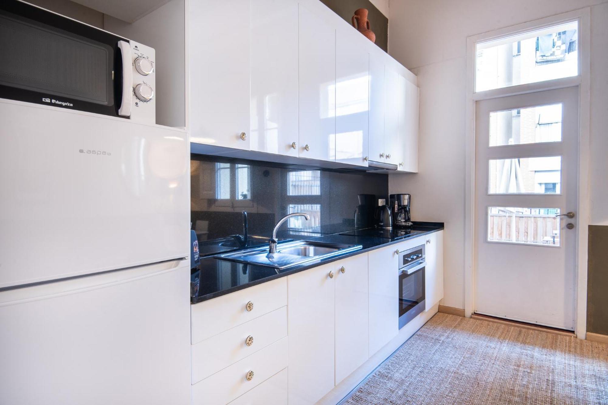Oasis With A Sunny Terrace In The Heart Of Gracia Appartement *