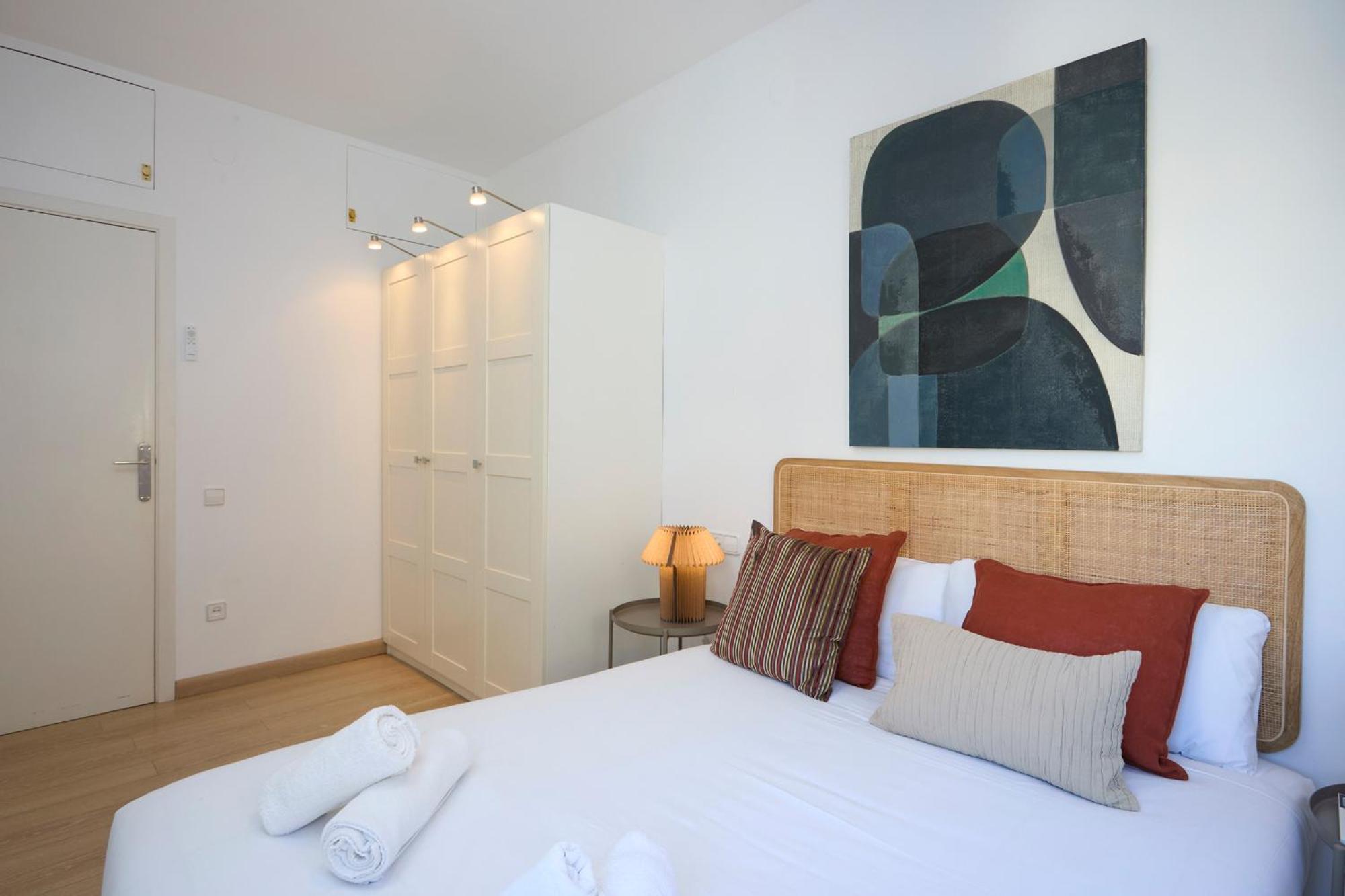 73cop1034 - Spacious With Terrace Apartment