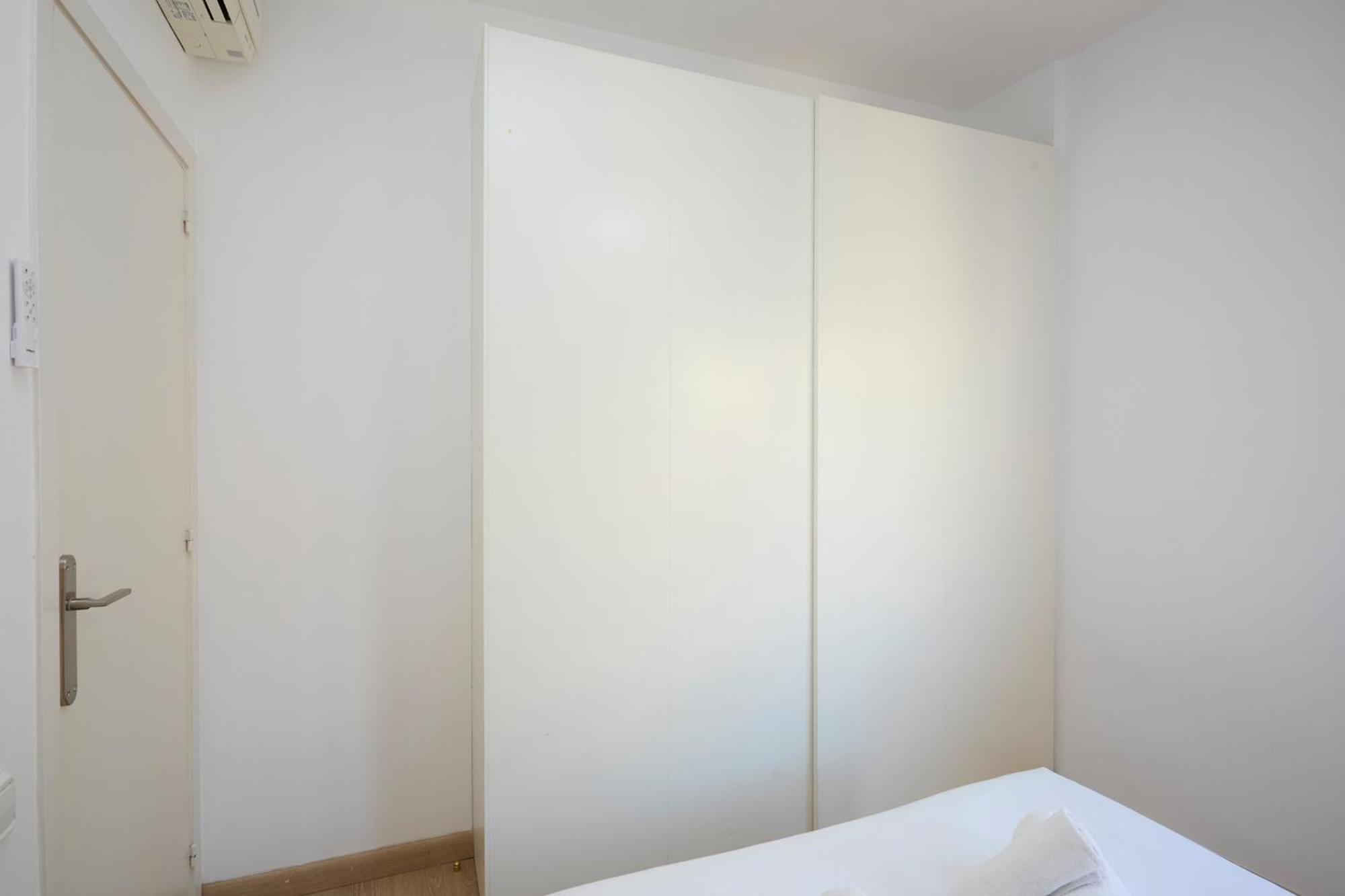 Apartment 73cop1034 - Spacious With Terrace *