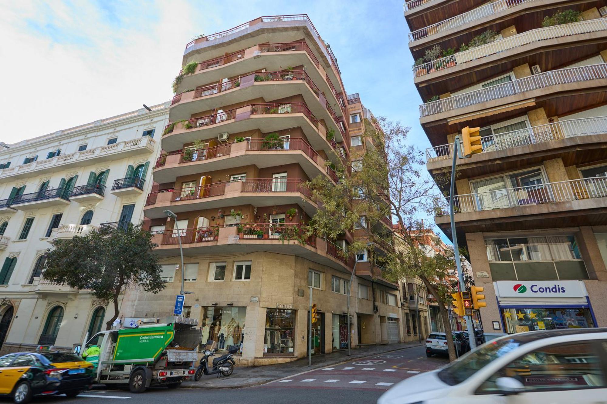 Apartment 73cop1034 - Spacious With Terrace