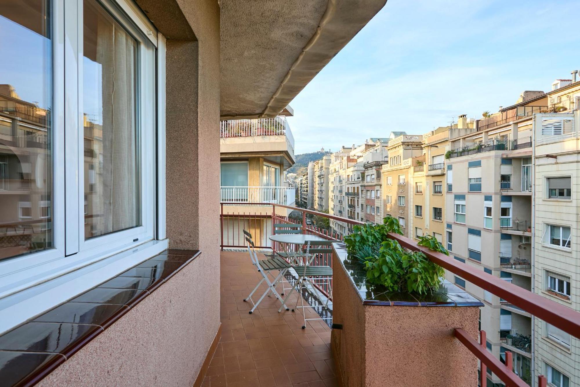 73cop1034 - Spacious With Terrace *