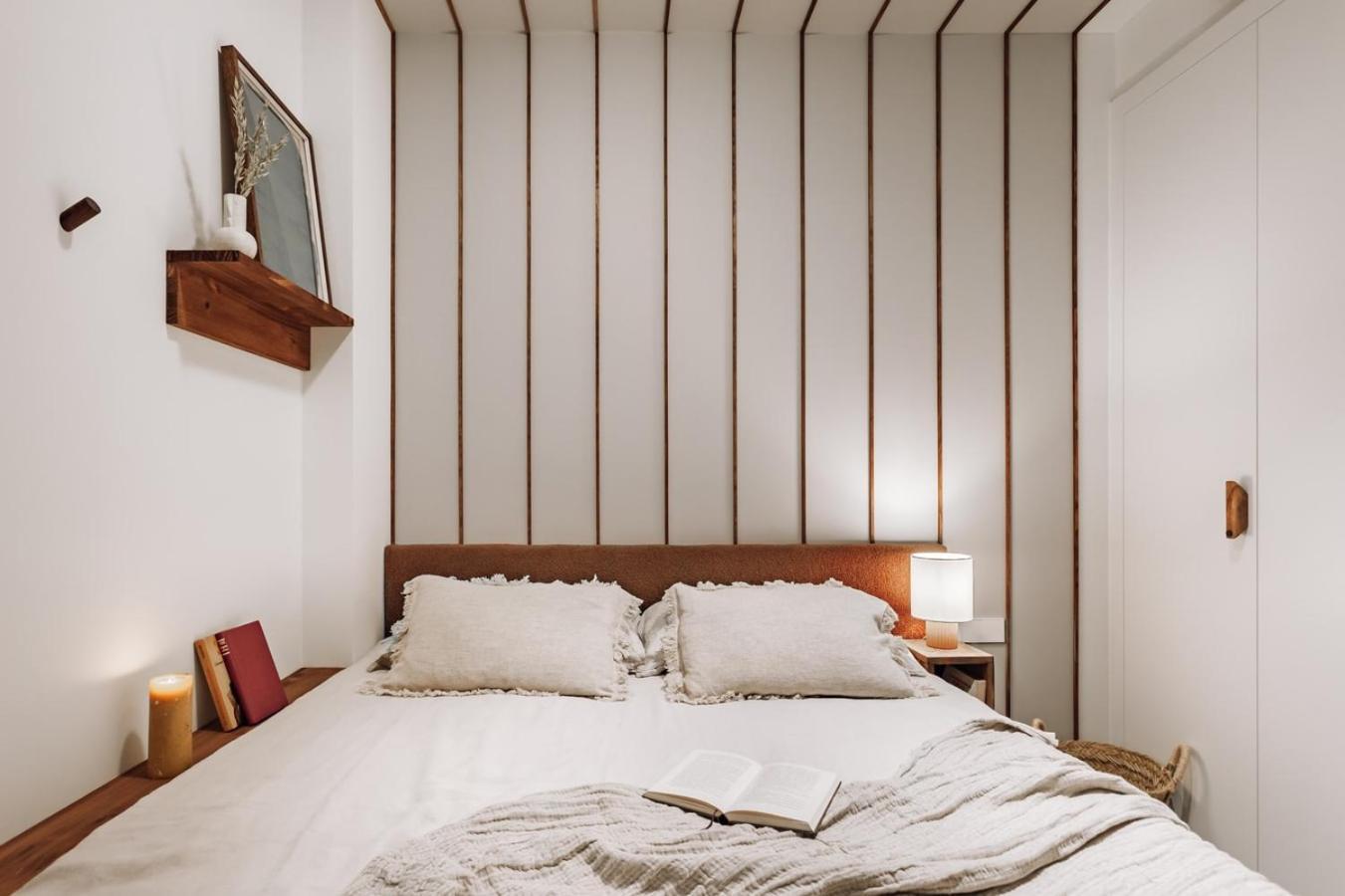 Mojacar - 2 Bedrooms In Eixample Esquerra Barcelone